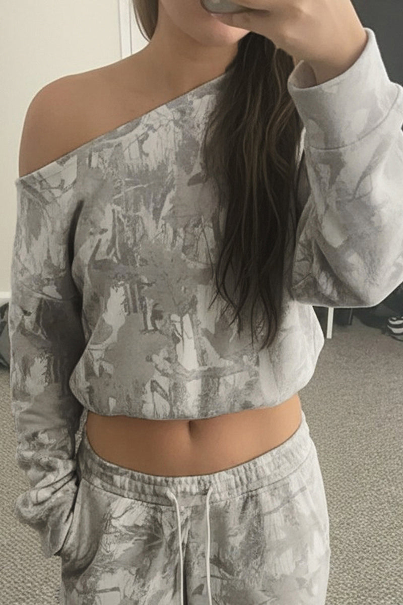 Off-Shoulder Printed Casual Top