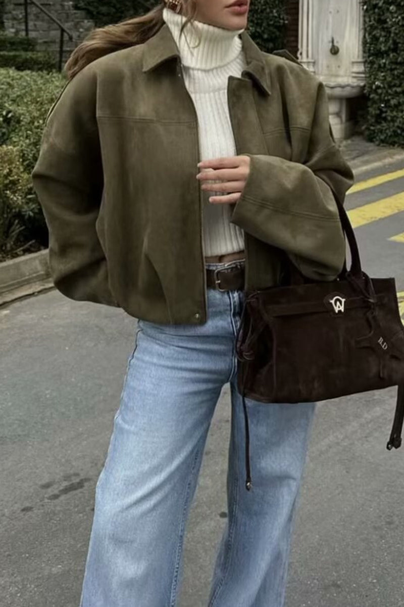 Modern Oversized Jacket with Subtle Pleats